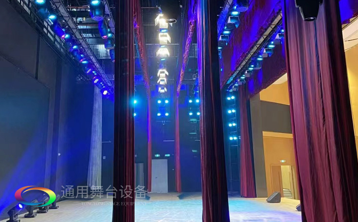 專業(yè)●專注●專心 供應(yīng)舞臺機(jī)械、舞臺阻燃幕布、舞臺燈光影響等相關(guān)產(chǎn)品，用心服務(wù)顧客！